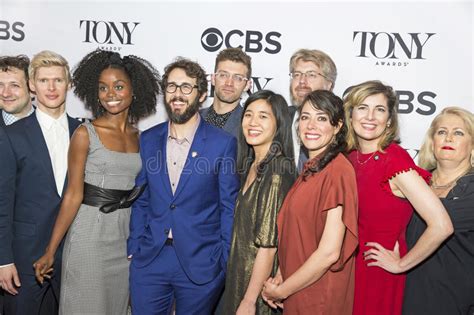 Tickets on sale today, secure your seats now, international tickets 2021 Josh Groban Und Schuyler Helford Bei Tony Awards 2018 ...