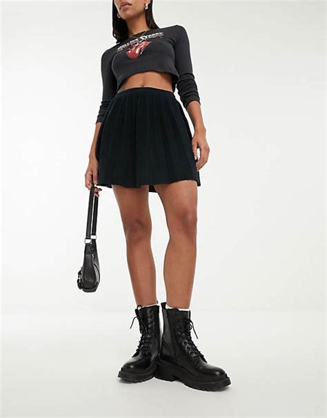 Hollister Pleated Mini Skirt In Black Asos