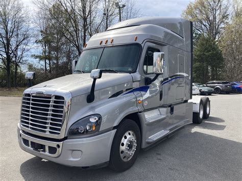 2018 Freightliner Cascadia 113 - Excel Truck Group