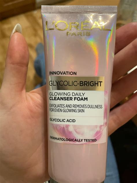 l oréal innovation glycolic bright glowing daily cleanser foam inci beauty