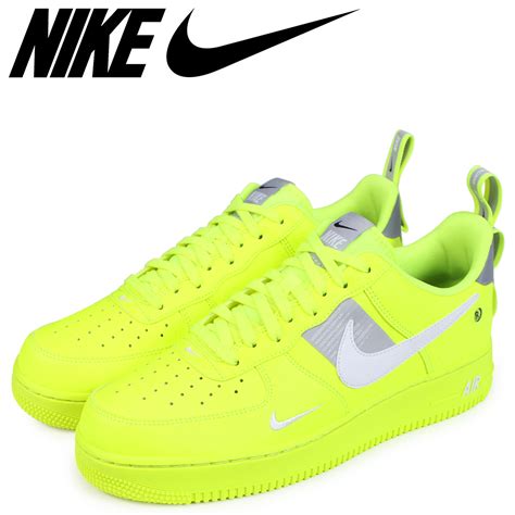 Simple Science: How to Make a Volcano with Kids