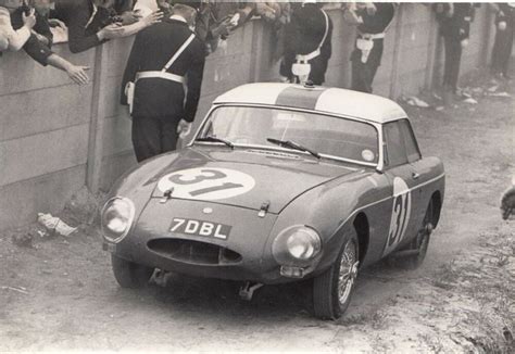 31 Mg Mgb 7 Dbl Paddy Hopkirk Le Mans 24 Hours 1963 Original Period