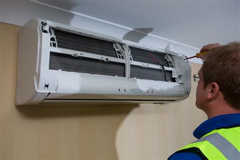 Wall mounted air conditioners work like any other air conditioning unit. WALL MOUNTED HEATER AIR CONDITIONER