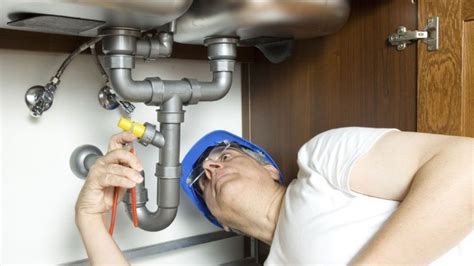 5 things you need to consider when choosing plumber