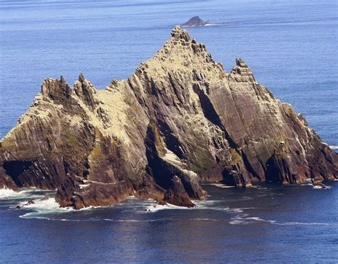 Skelligs Rock Ferries And Cruises In Ireland Travel And Transport