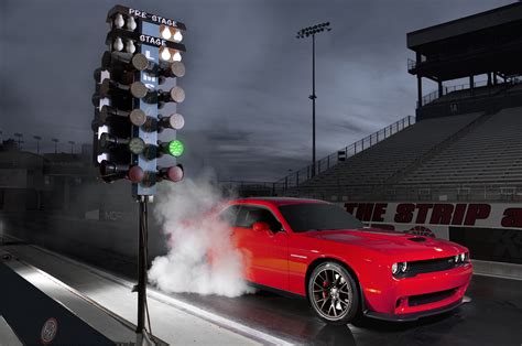 2015 Dodge Viper Ta 20 Vs 2015 Hellcat Drag Racing