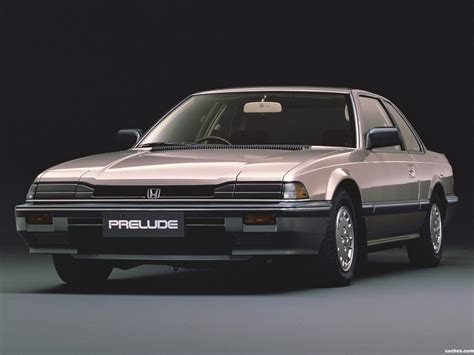 The honda prelude currently offers fuel consumption from 7.8 to 8.5l/100km. Fotos de Honda Prelude XX 1983