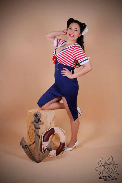 Atomic Photography Giving You The Best Pin Up Photo Shoot Experience