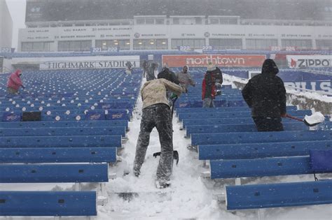 Hiring Buffalo Bills Fans To Shovel Highmark Stadium Is Going Exactly
