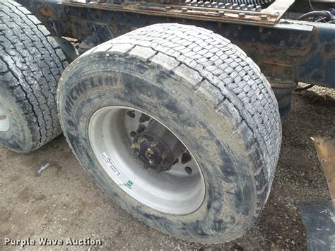 4 Michelin X One 44550r225 Super Single Tires In Russell Ks Item