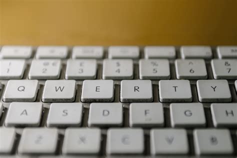 Over time and with use, the keys on your macbook can become dirty and grimy. Useful Tips On How To Clean Mac Keyboard - How to Clean ...