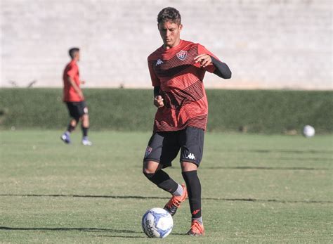 sub 23 do vitória segue preparação para encarar o atlético de alagoinhas neste sábado 15