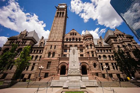 Toronto Might Turn Old City Hall Into A Museum And Library