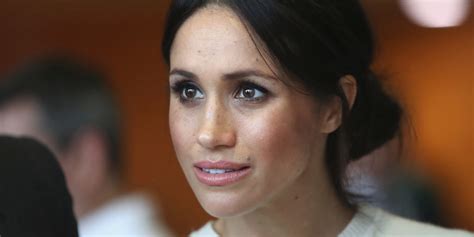 Meghan Markles Dad Appears To Stage Paparazzi Photos In Video Business Insider