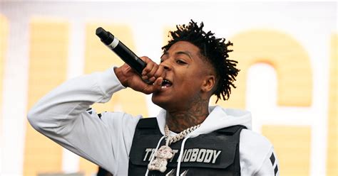 Youngboy Never Broke Again Earns A Third No 1 Album In A Year The