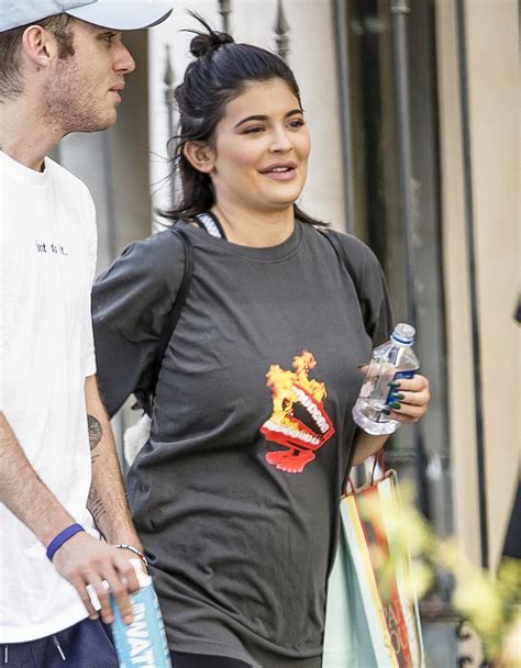 Kylie Jenner Is Keeping Her Pregnancy Private For This Reason