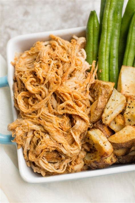 The pulled pork is also a great freezer meal option. Healthy Crockpot Pulled Pork - The Clean Eating Couple