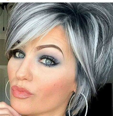 Pin By Renae Sabala On New Do In 2020 Blending Gray Hair Gray Hair