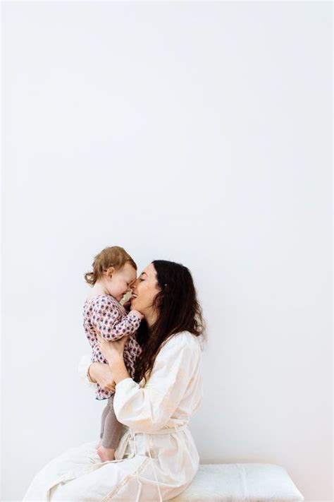 7 natural ways to celebrate and respect your postpartum body postpartum body mom postpartum