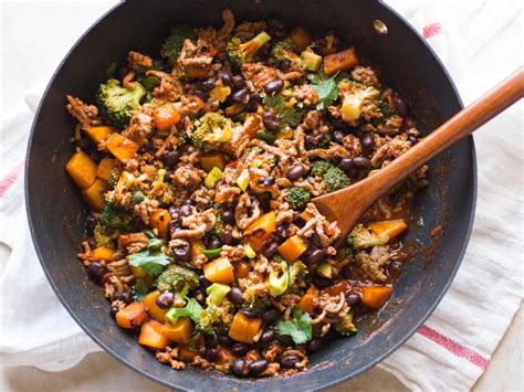 Apr 27, 2020 · ground turkey gets a hefty dose of savory thanks to a tasty mix of mexican spices, plus two simple tips for keeping your turkey juicy and moist! Our Best Healthy Ground Turkey Recipes : Food Network ...