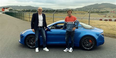 Alonso, after two years away from f1, has made a. F1 - Fernando Alonso prend possession de son Alpine A110 S ...
