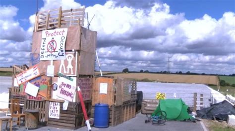 Crawberry Hill Fracking Drill Site Licence Surrendered Bbc News