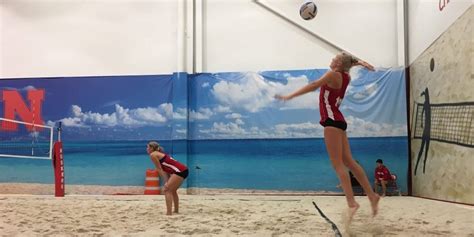 Nu Beach Volleyball Team Prepares For Long Road Stretch The Best Mix