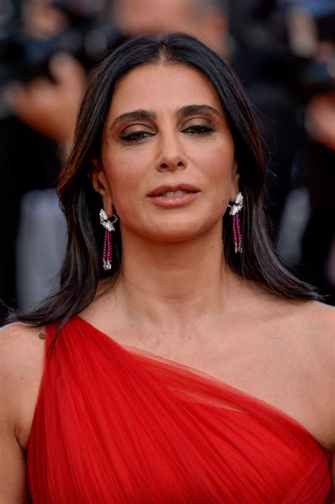 Nádine hoffeldt (born 28 february 1982) is a south african afrikaans pop singer and presenter, best known for the hit song kaapse draai. NADINE LABAKI at 72nd Annual Cannes Film Festival Closing ...