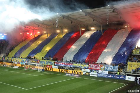Then it changed its name several times. Galeria: Arka Gdynia - Pogoń Szczecin (2019-11-30 ...
