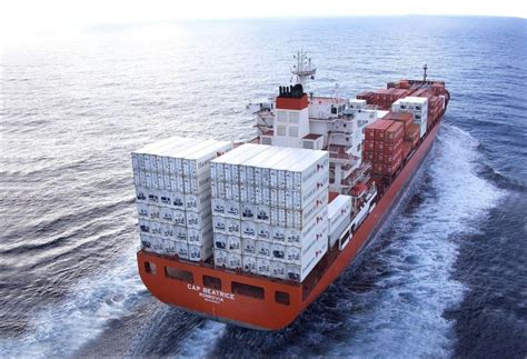Méditerranée Asie Cma Cgm Cargoholidays Cargo Holiday Vessel