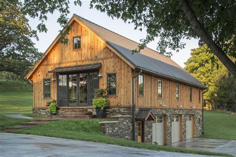 Gorgeous Wood Barn Home With 3 Car Garage Below We Love All The Detail