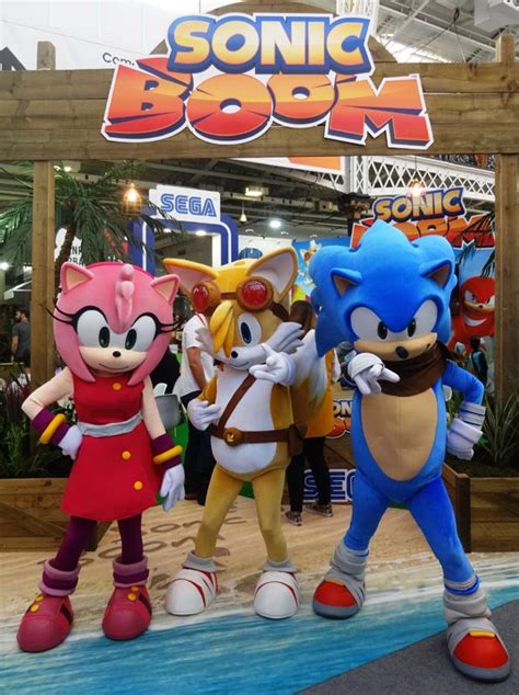 Sonic and tails race to the presidential palace, where they find dr. Book Sonic The Hedgehog For Events | Rainbow Productions