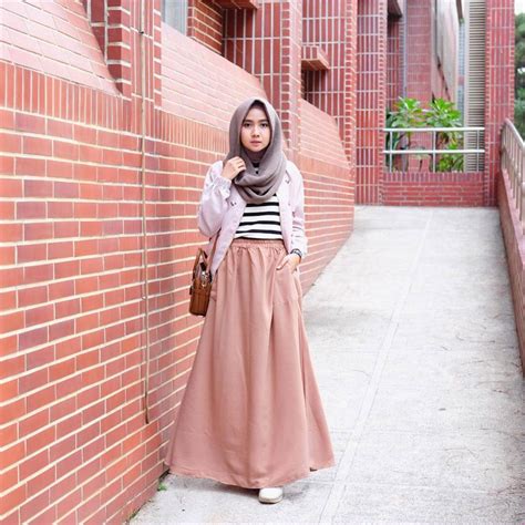 20 Hijab Ootd Casual Fashion Terpopuler