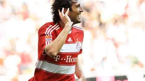 Luca Toni Schw Rmt Vom Fc Bayern M Nchen