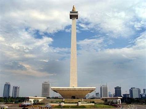 5 Landmark Paling Terkenal Di Indonesia