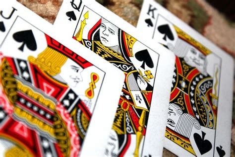 An ace cannot be treated as both low and high in the same hand. Ace Cards How Many in a Deck, History, and Value | HowChimp