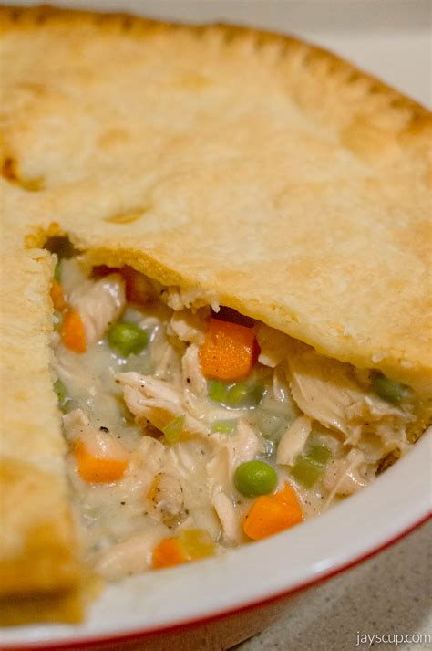 Hearty Chicken Pot Pie Jays Cup