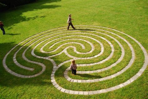 What Is Labyrinth Walking History And Labyrinths