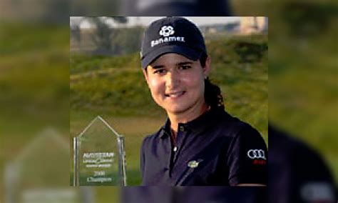 World Golf Hall Of Fame Inductee Lorena Ochoa At Goose Creek Gc Golf Course Trades Buying