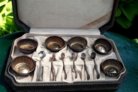 Antique Sterling Silver Salt Dips And Salt Spoons In Original Box Set