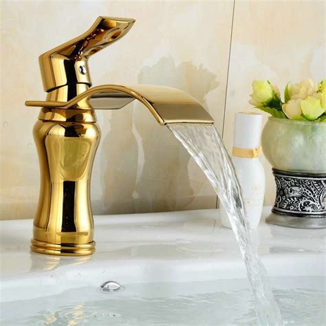 Our guide will also help you get the insight into the types and things to look. Luxury Wide Spout Golden Faucets Bathroom Basin Faucet ...