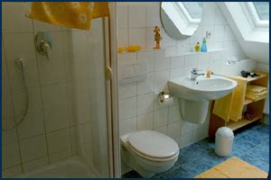 Erleben sie den charme unseres hauses in den stilvoll renovierten und mit liebe zum detail eingerichteten räumlichkeiten. Gästehaus Aladin