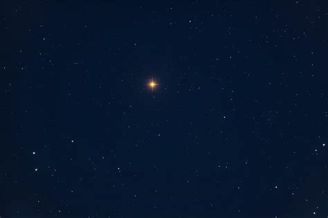 Aldebaran A Red Giant Star Photograph By Alan Dyer Pixels