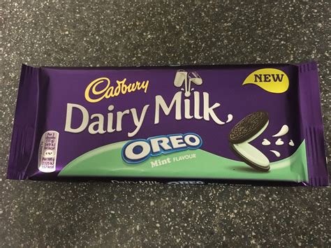 A Review A Day Todays Review Cadbury Dairy Milk Oreo Mint