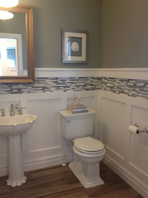 Small Bathrooms With Wainscoting A Guide To Transforming A Cozy Space Decoomo