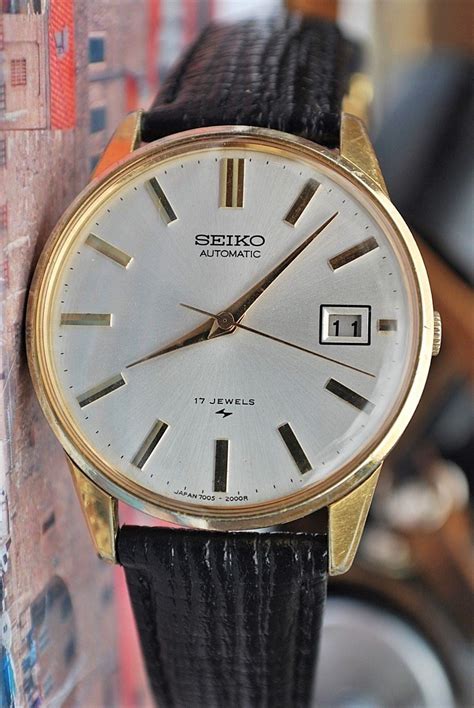 Seiko 7005 2000 Date Automatic Movement Vintage 1970 S Mens Watch 36mm Seiko Automatic