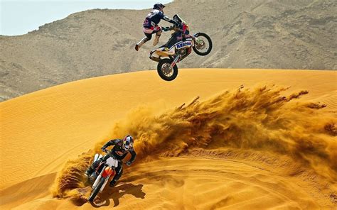 1680x1050 Motocross Desert Motorcycle 1680x1050 Resolution Wallpaper