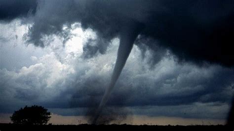 Nocturnal Tornadoes Dangerous Twisters In The Night