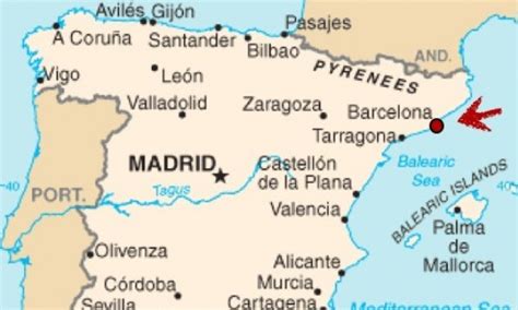 Later this line evolved in what now is basically the current l6 metro service. Barcelona Map