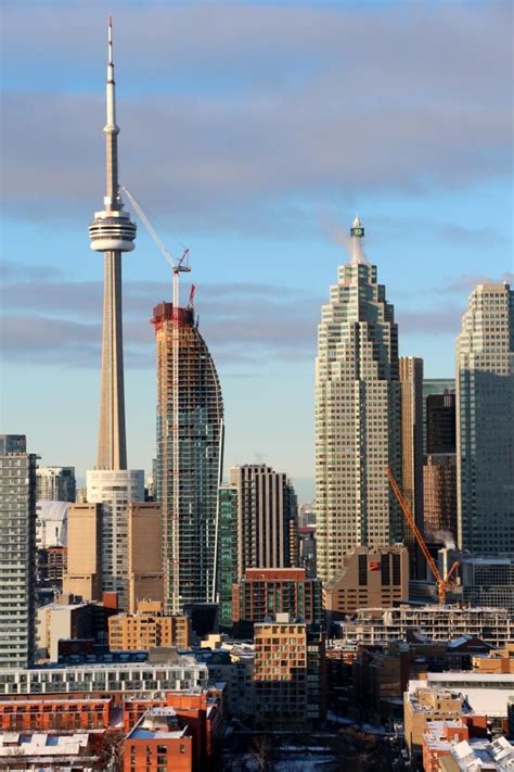 L Tower 58 Storey Curvy Condo Nearly Topped Out In Downtown Toronto